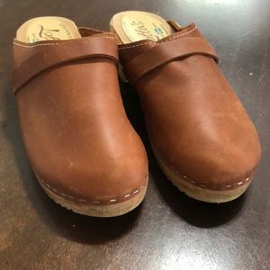 Lotta from Stockholm clogs